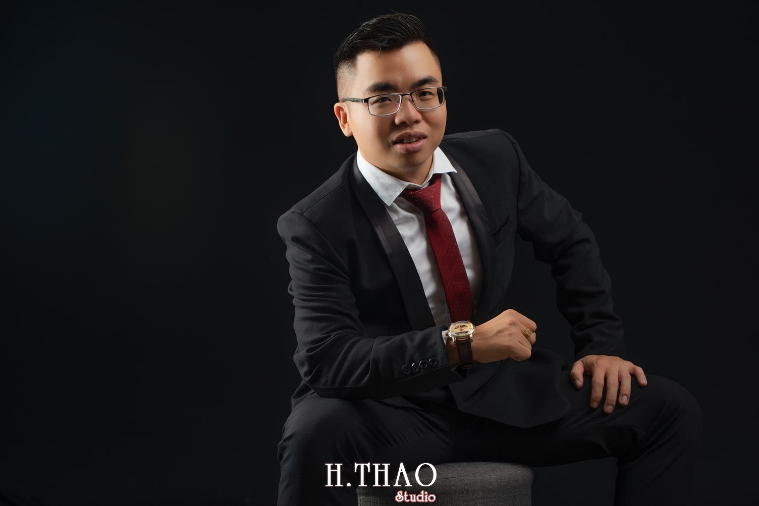 Anh Doanh Nhan 4 - Bộ ảnh luật sư Sơn Phạm đẹp chỉnh chu - HThao Studio