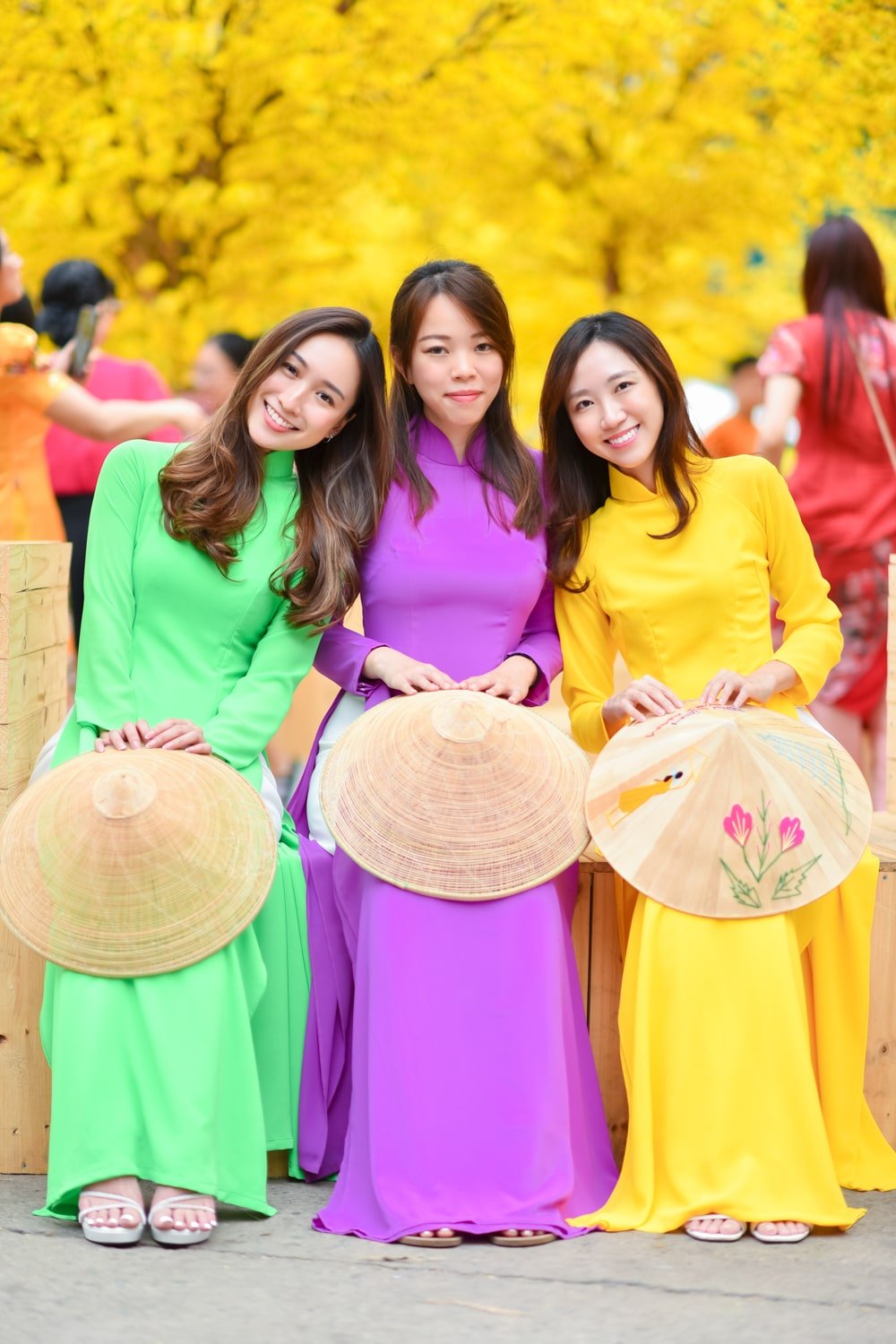 Anh ao dai dep 2023 89 min - 30+ cách tạo dáng chụp ảnh áo dài nhóm đẹp miễn chê – HThao Studio