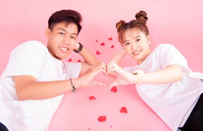 Anh couple 17 680x438 - Home