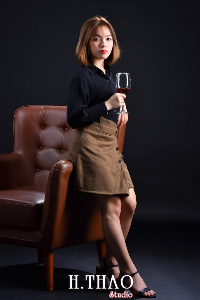 Chụp ảnh model nghệ thuật phong cách trẻ trung cá tính - HThao Studio