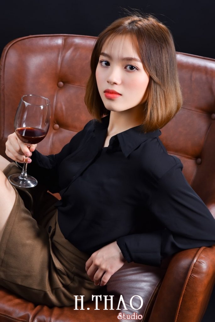 Chụp ảnh model nghệ thuật phong cách trẻ trung cá tính - HThao Studio