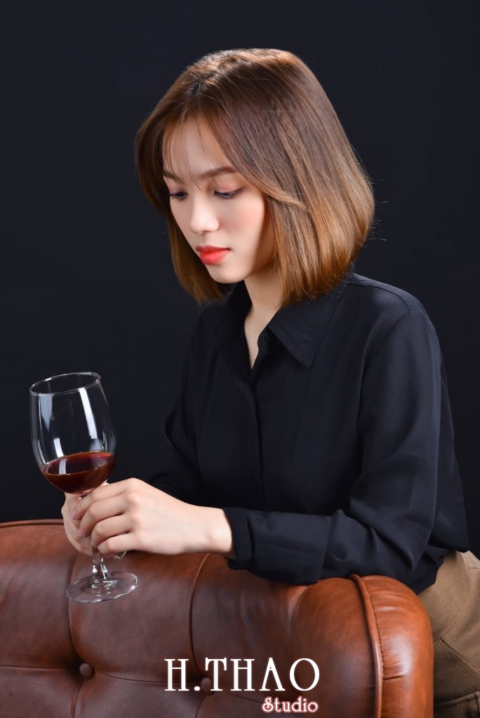 Chụp ảnh model nghệ thuật phong cách trẻ trung cá tính - HThao Studio