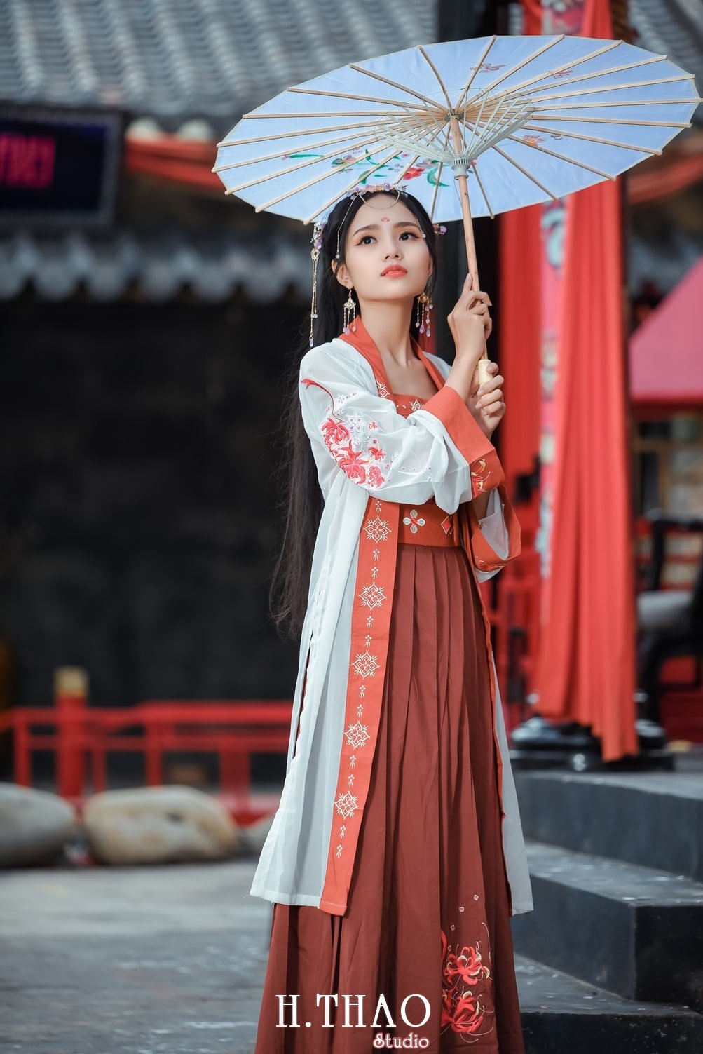 Anh tieu long nu 17 - Bộ ảnh cổ trang chụp theo concept tiểu long nữ nhẹ nhàng - HThao Studio