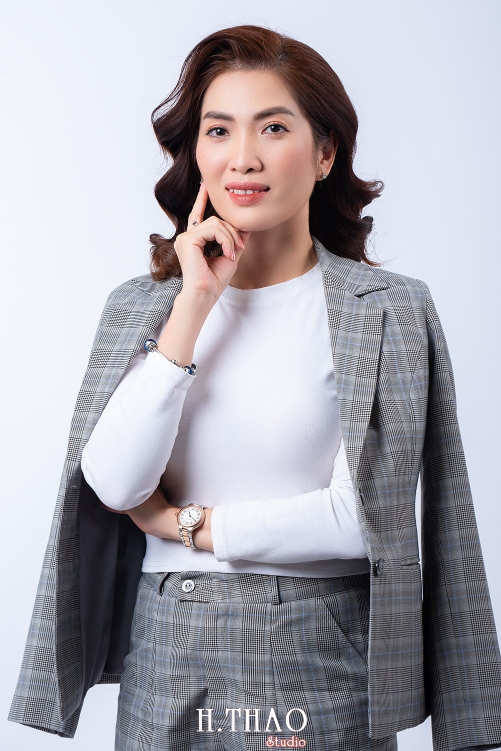 Doanh nhan nu dep 1 - Album doanh nhân BĐS Ms.Nhung đẹp yêu kiều - HThao Studio