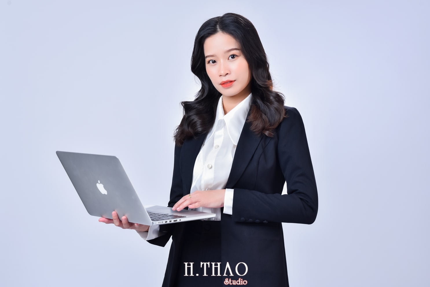 Nu 4 min - Album ảnh chụp profile chị Thu chuyên nghiệp trẻ trung  - HThao Studio