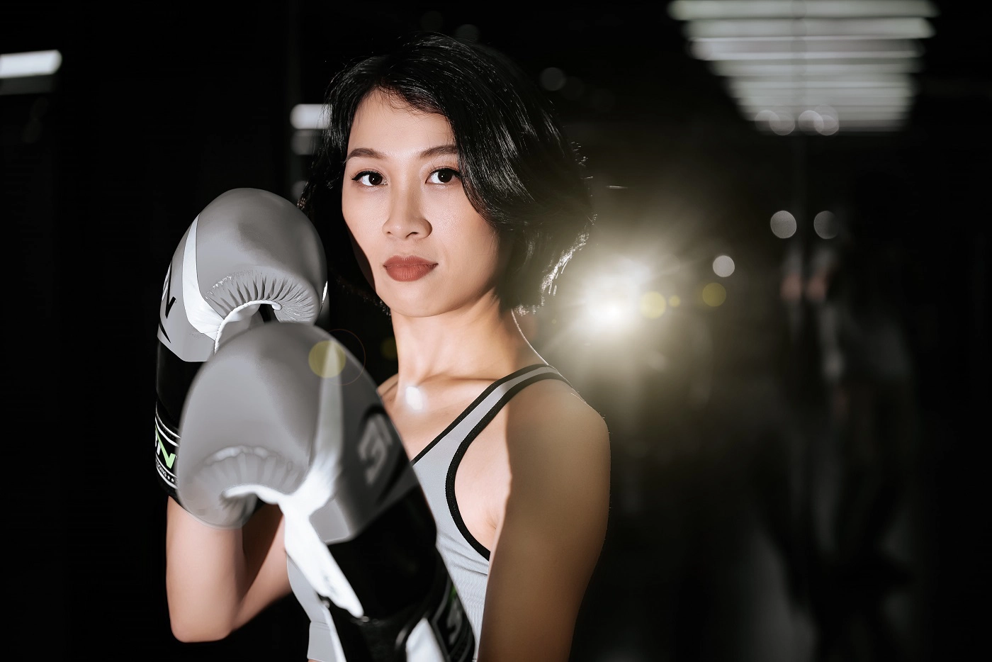 Anh chi Ngoc 2 min - Góc ảnh cô gái mạnh mẽ yêu thích Boxing – HThao Studio