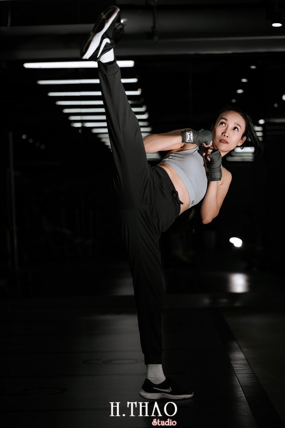 Anh chi Ngoc 37 min - Góc ảnh cô gái mạnh mẽ yêu thích Boxing – HThao Studio