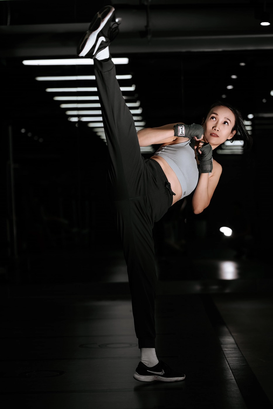 Anh chi Ngoc 37 min - Góc ảnh cô gái mạnh mẽ yêu thích Boxing – HThao Studio