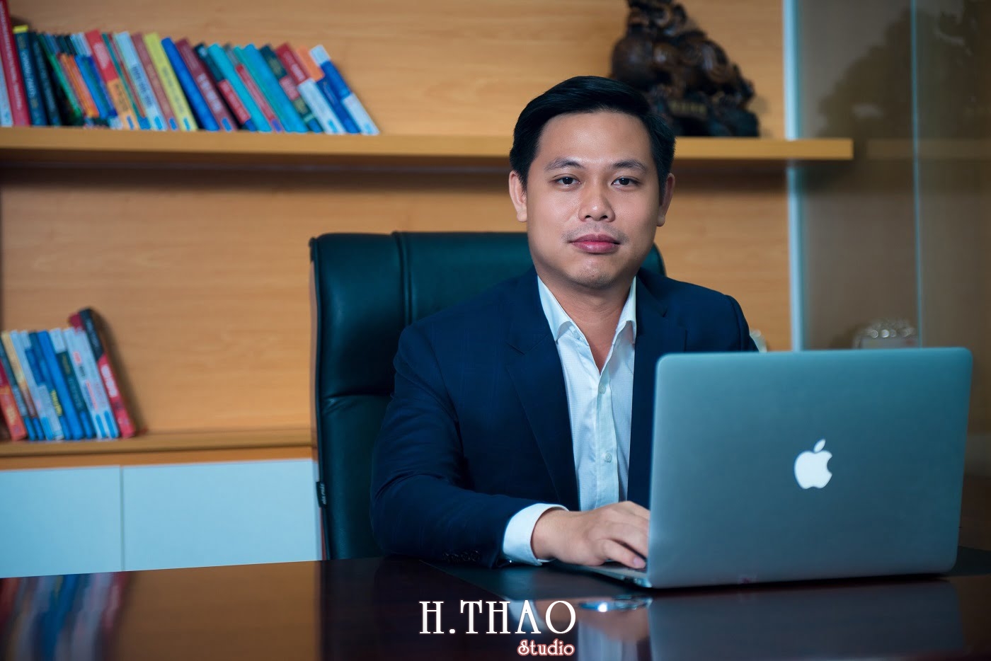 Phu Hung Land 78 min - 5 concept chụp ảnh doanh nhân sang trọng nhất hiện nay - HThao Studio