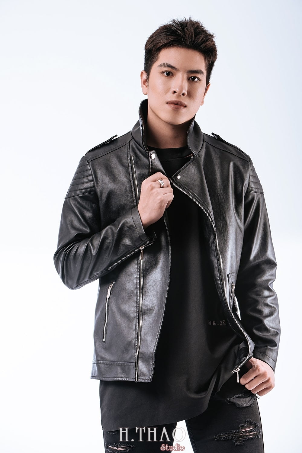 Anh profile style Han Quoc 6 min - #5 Concept chụp ảnh chân dung nam chất lừ tại Tp.HCM – HThao Studio