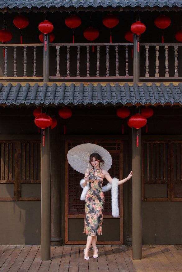 Slay concept 3 585x877 - B&aacute;o gi&aacute; chụp ảnh ngoại cảnh 1 người nam nữ tại Tp.HCM