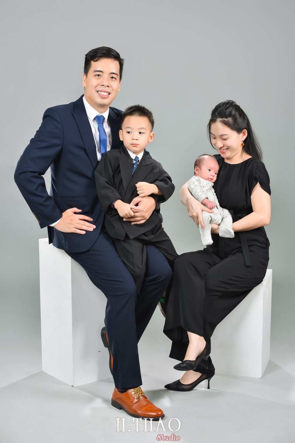 Anh gia dinh dep 7 min - Chụp ảnh gia đình kiểu hàn quốc, concept & giá chụp tại Tp.HCM – HThao Studio