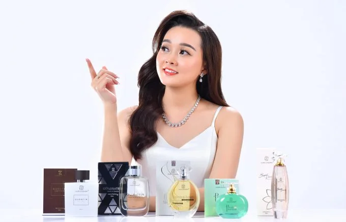 Anh quang cao  7 680x438 - Tổng hợp album ảnh doanh nhân - HThao Studio