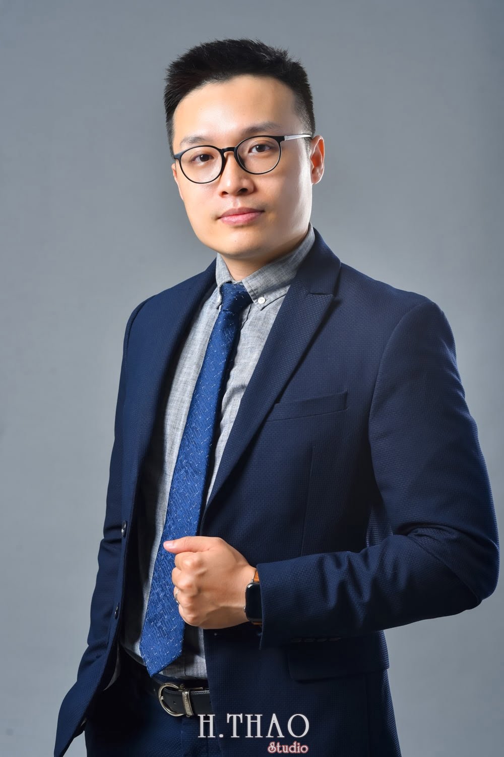 Anh profile  13 min - Tổng hợp ảnh profile nghề nghiệp bác sĩ, ngân hàng đẹp- HThao Studio