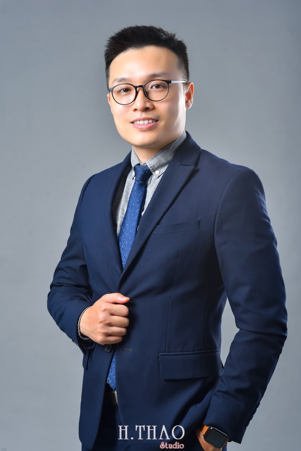 Anh profile  8 min - Tổng hợp ảnh profile nghề nghiệp bác sĩ, ngân hàng đẹp- HThao Studio