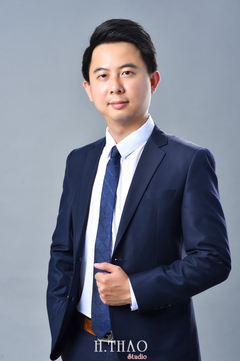 Anh profile  9 min - Tổng hợp ảnh profile nghề nghiệp bác sĩ, ngân hàng đẹp- HThao Studio