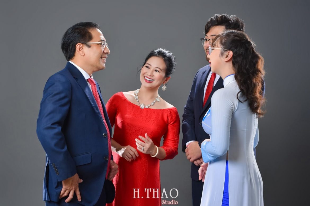 Anh gia dinh 4 nguoi (10)-min Ảnh chụp gia đình đẹp nhất