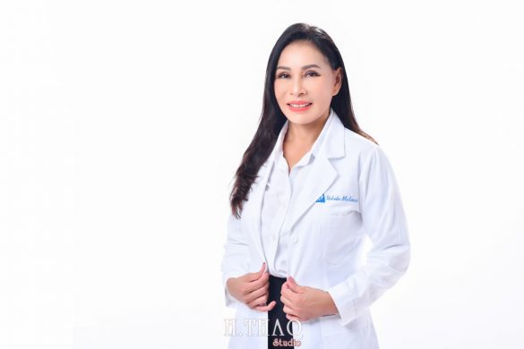 Doanh nhan 9 min 585x390 - Album ảnh profile cá nhân đẹp, chuyên nghiệp