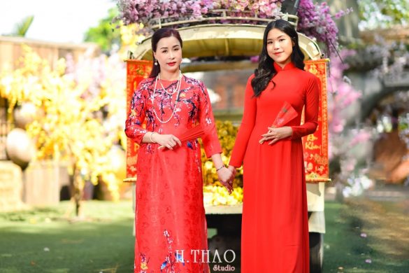 Ao dai alibaba 13 min 585x390 - Báo giá dịch vụ chụp ảnh tết tại Tp.HCM – HThao Studio