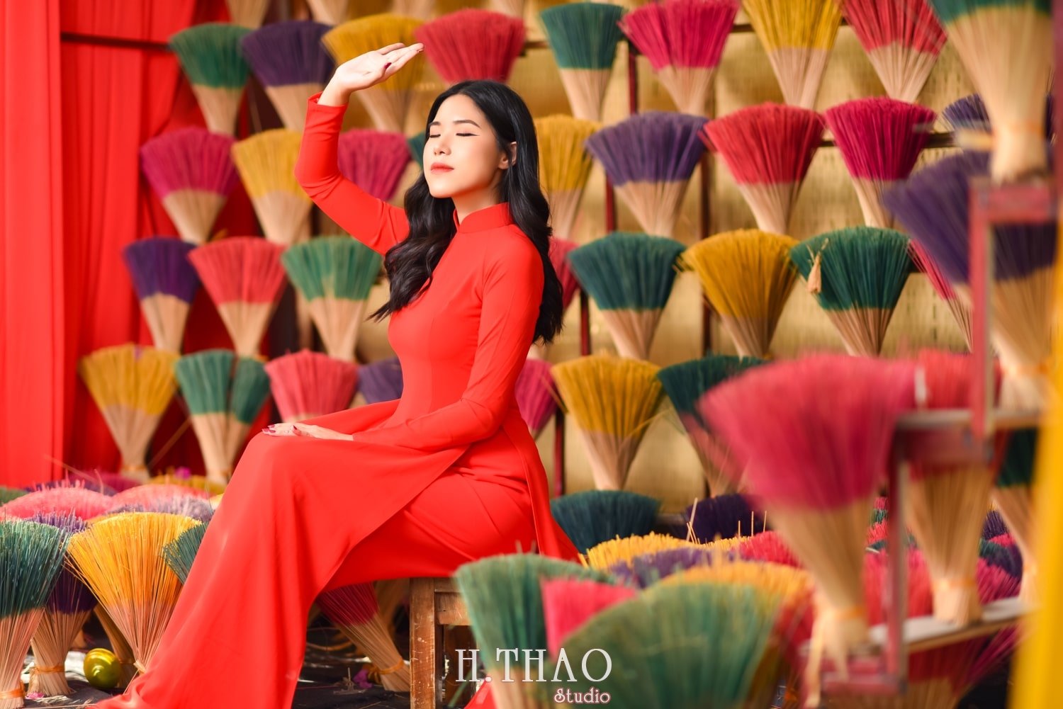 Ao dai alibaba 14 min - #15 Cách tạo dáng chụp áo dài Tết duyên dáng - HThao Studio