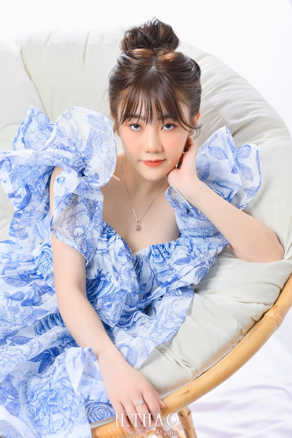 Cách tạo dáng chụp ảnh nàng thơ hot nhất năm 2023 Anh sinh nhat nu 15 min - Cách tạo dáng chụp ảnh nàng thơ hot nhất năm 2023