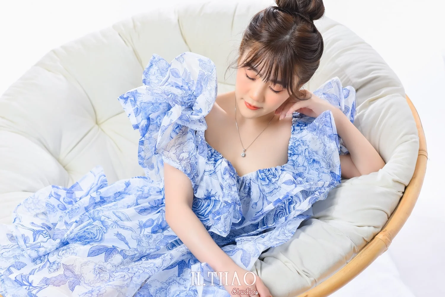 Cách tạo dáng chụp ảnh nàng thơ hot nhất năm 2023 Anh sinh nhat nu 16 min - Cách tạo dáng chụp ảnh nàng thơ hot nhất năm 2023