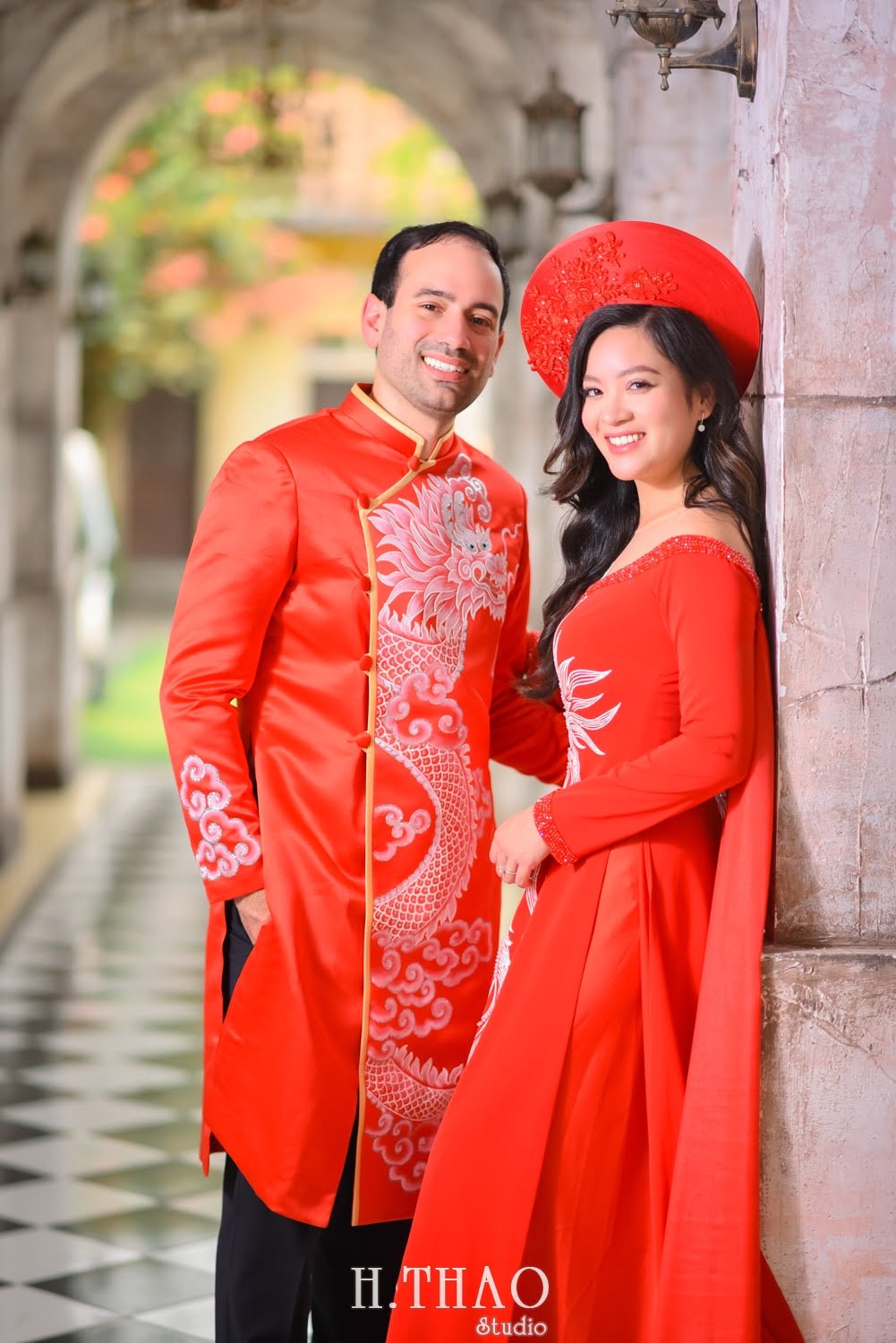 Anh couple 14 min - Bộ ảnh cưới áo dài truyền thống theo phong cách Việt đẹp – HThao Studio