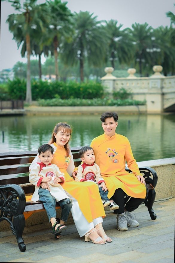 Anh gia dinh dep 585x878 - Top #5 địa điểm chụp ảnh gia đình đẹp nhất Tp.HCM