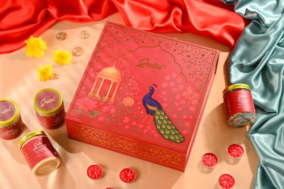Anh hop qua 1 min 585x390 - Bộ ảnh hộp quà lễ hội Diwali- HThao Studio