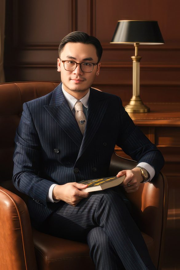 A Cuong 8 min 585x878 - Concept Chụp Ảnh Doanh Nhân Phong Cách Cổ Điển tại HThao Studio