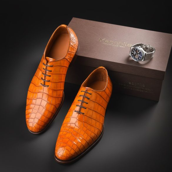 Bộ ảnh chụp giày tây đẹp, phong cách luxury Anh giay cao cap 13 min 585x585 - Bộ ảnh chụp giày tây đẹp, phong cách luxury