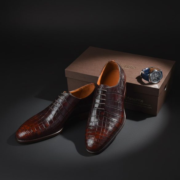 Bộ ảnh chụp giày tây đẹp, phong cách luxury Anh giay cao cap 6 min 585x585 - Bộ ảnh chụp giày tây đẹp, phong cách luxury