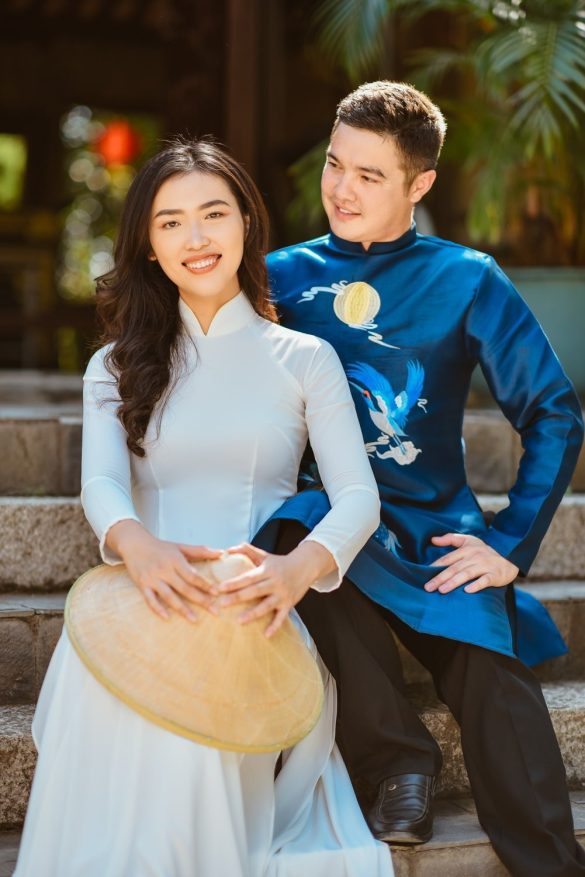 Anh couple 16 min 585x877 - B&aacute;o gi&aacute; chụp ảnh couple