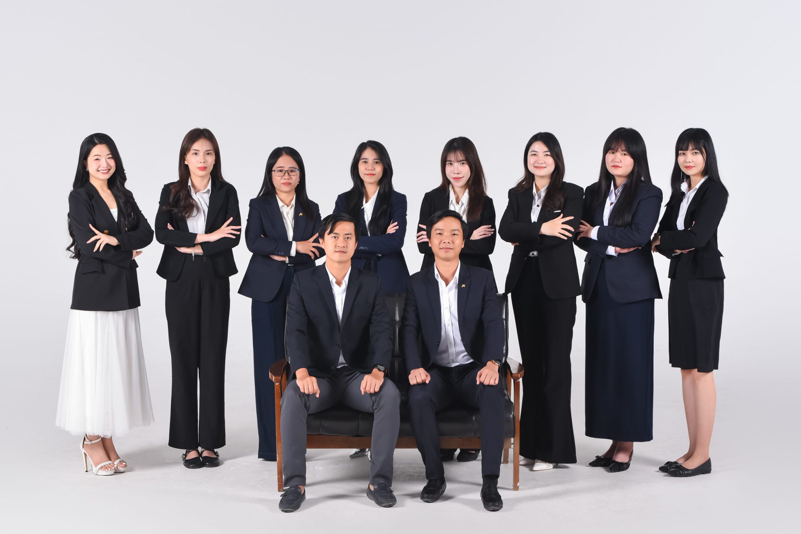 Anh 113 scaled - Dịch vụ chụp ảnh tập thể c&ocirc;ng ty chuy&ecirc;n nghiệp tại Tp.HCM &ndash; HThao Studio