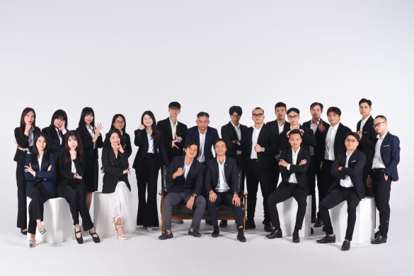 Anh 65 585x390 - Dịch vụ chụp ảnh tập thể c&ocirc;ng ty chuy&ecirc;n nghiệp tại Tp.HCM &ndash; HThao Studio