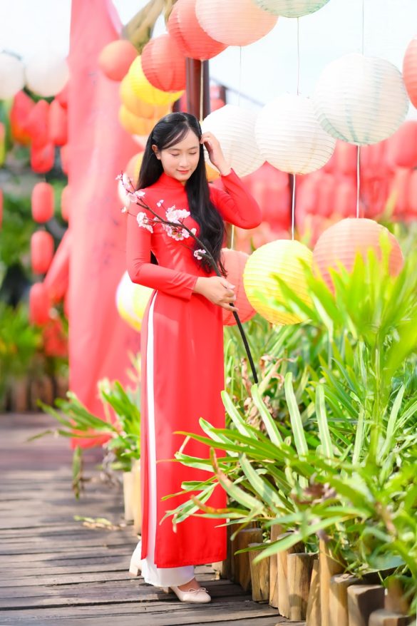 Anh ao dai tet min 8 585x878 - Album &aacute;o d&agrave;i tết truyền thống chụp tại quận 9 đẹp, ấn tượng