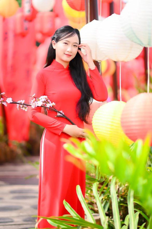 Anh ao dai tet min 9 585x879 - Album &aacute;o d&agrave;i tết truyền thống chụp tại quận 9 đẹp, ấn tượng