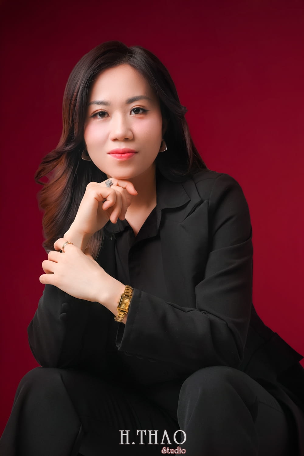 Album ảnh profile chị Phương nền đỏ đẹp, cá tính Anh 4 - Album ảnh profile chị Phương nền đỏ đẹp, cá tính