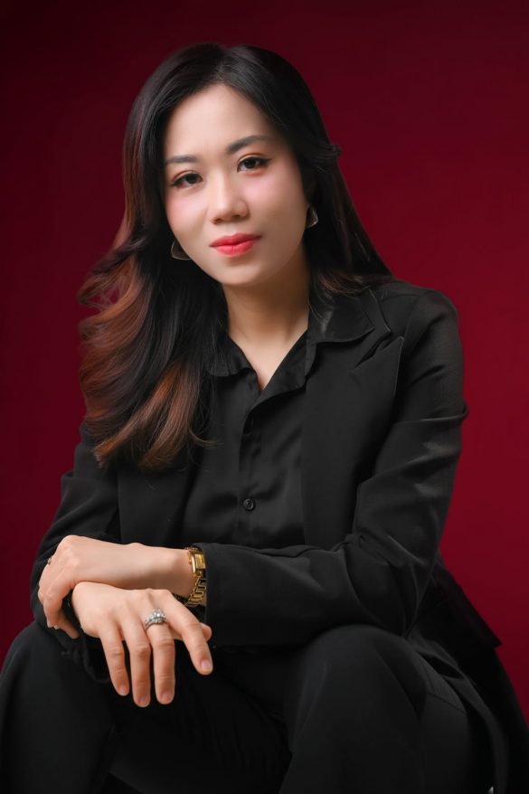 Anh 5 585x878 - Album những bức ảnh profile c&aacute; nh&acirc;n chuy&ecirc;n nghiệp &ndash; HThao Studio 2026