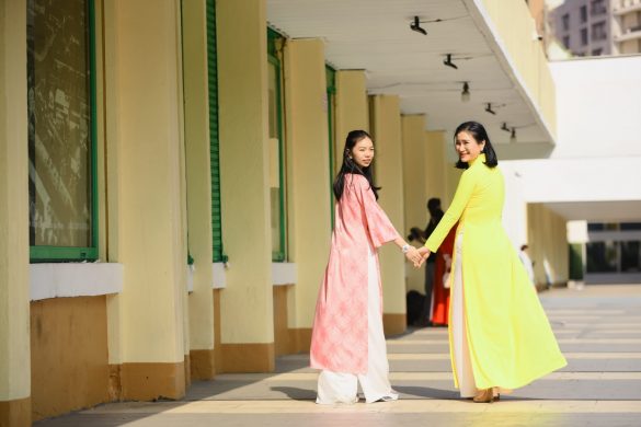 Bảng giá chụp ảnh tết tại Tp.HCM - HThao Studio Hinh 4 585x390 - Bảng giá chụp ảnh tết tại Tp.HCM - HThao Studio