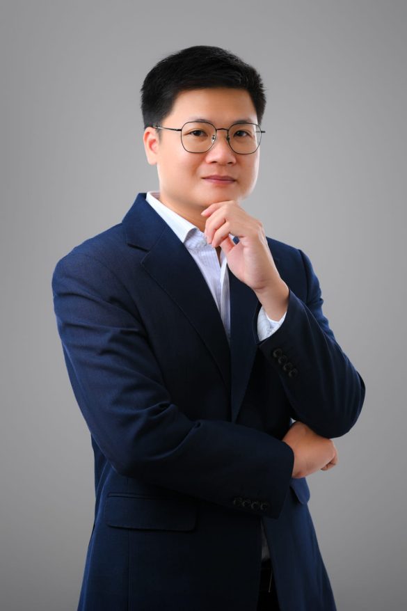 Anh profile 8 585x878 - Album những bức ảnh profile c&aacute; nh&acirc;n chuy&ecirc;n nghiệp &ndash; HThao Studio 2026